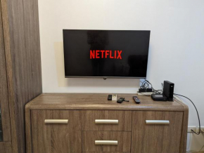 Cinema at Mplace 55 Inch Smart TV google home-music Unliwifi Cooking , Pool extra pay
